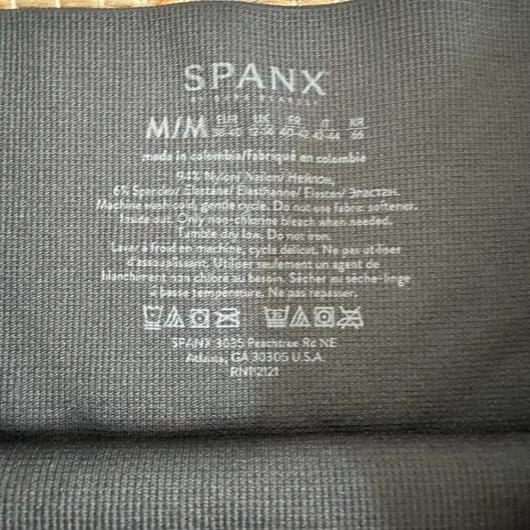 Spanx Look At Me Now Women's Bike Short in Black Camo Pull On Size Medium - Picture 7 of 11